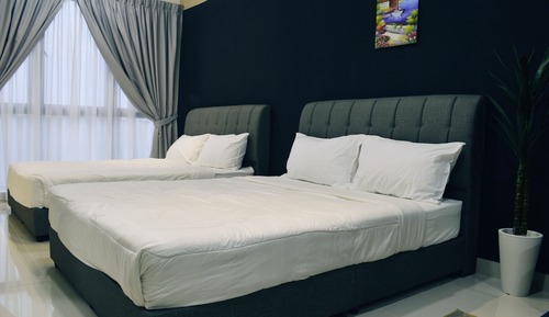 Estudio familiar, 2 camas de matrimonio