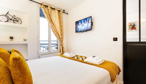 Apartamento (18B)