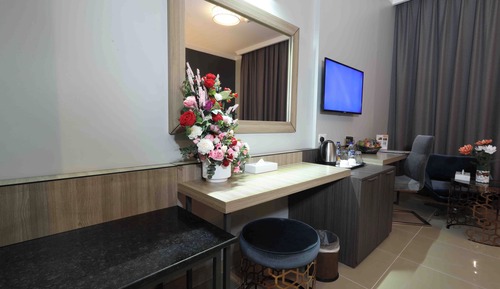 Habitación superior con 1 cama doble o 2 individuales, vistas al mar