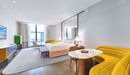 Suite estudio de lujo, 1 cama de matrimonio grande, vistas a la ciudad