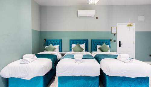 Estudio Premium, baño privado (Triple)