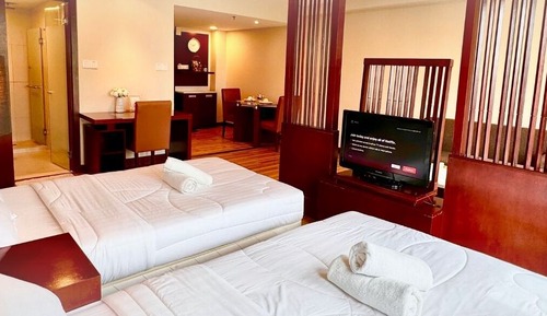 Apartamento exclusivo, 2 camas dobles, cocina, vistas a la piscina