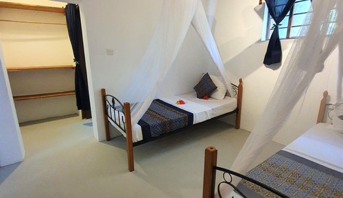 Habitación económica con 1 cama doble o 2 individuales