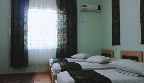 Habitación cuádruple estándar, vistas a la ciudad