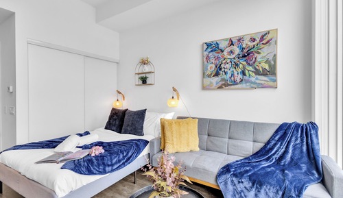Suite estudio económica, balcón, vistas a la ciudad