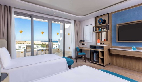 Superior Room Beach side