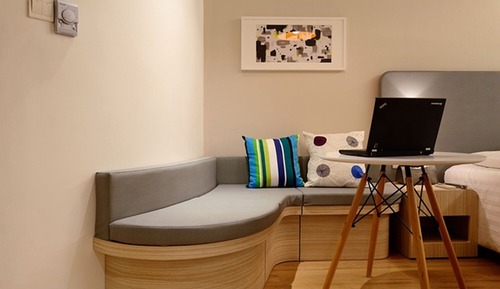 Family Room, Garden View