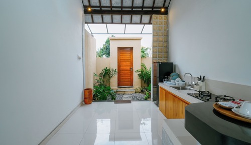 Villa Confort, 1 habitación, cocina, vistas a la piscina