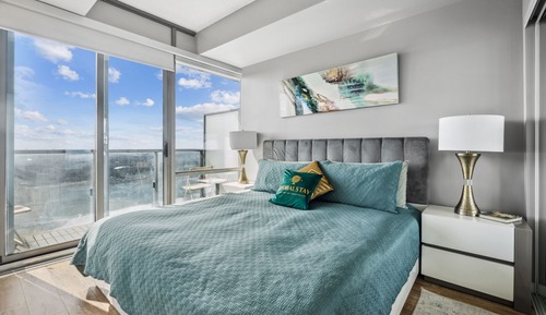 Apartamento Elite, 3 habitaciones, balcón, vistas al lago