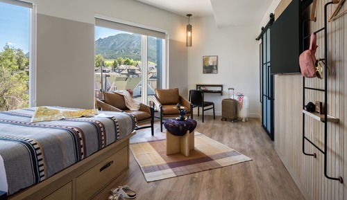 Suite, 1 cama de matrimonio, en esquina