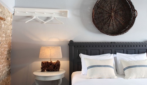 Dormitorio compartido superior, baño privado