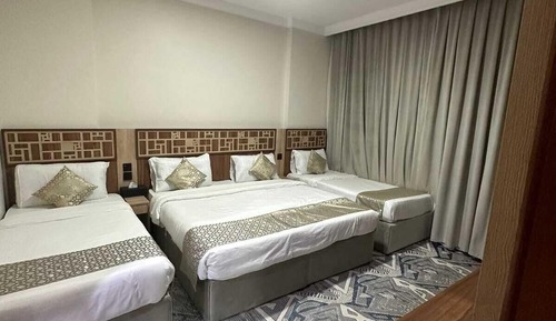 Habitación cuádruple estándar