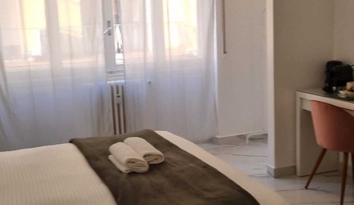 Habitación Confort doble, 1 cama de matrimonio grande, no fumadores