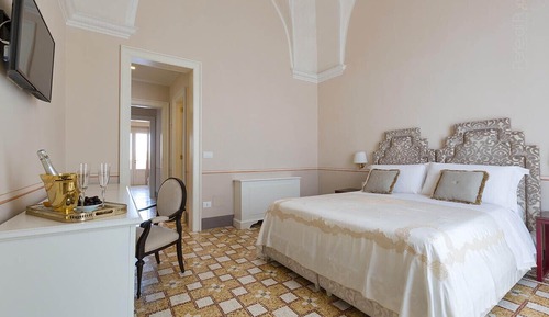 Habitación Deluxe con 1 cama doble o 2 individuales