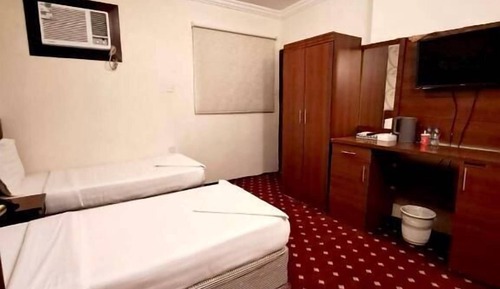 Habitación básica, 2 camas individuales, baño privado