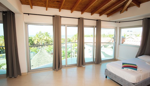 Habitación superior, varias camas