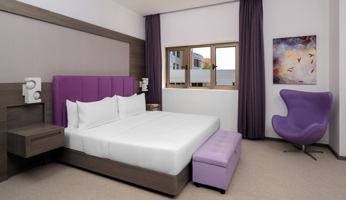 Suite, 1 cama de matrimonio grande, balcón (Dining)