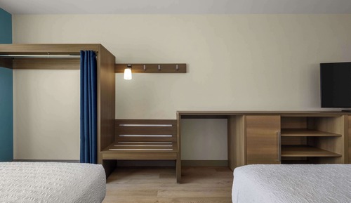 Suite estudio básica, 2 camas de matrimonio