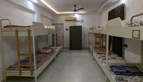 Dormitorio compartido clásico