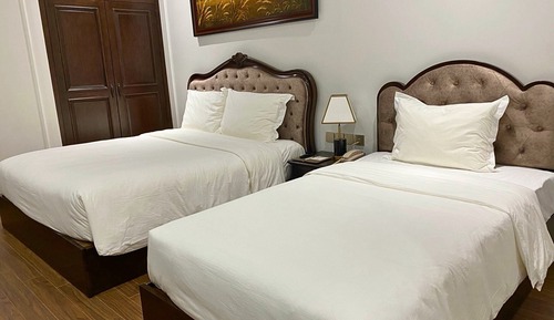 Habitación básica con 1 cama doble o 2 individuales