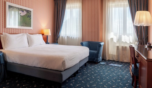 Habitación Deluxe con 1 cama doble o 2 individuales