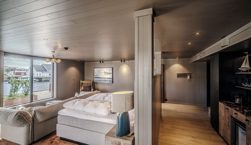 Suite, vistas al puerto