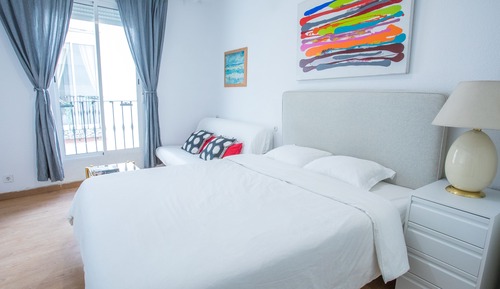 Habitación cuádruple, 1 cama de matrimonio con sofá cama, baño privado