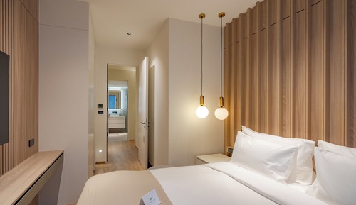 La Green Duplex Suite - 2 Bedroom Pool Access