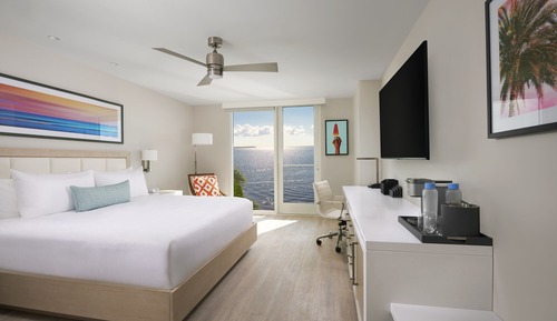 Habitación, 1 cama de matrimonio grande, vistas al puerto