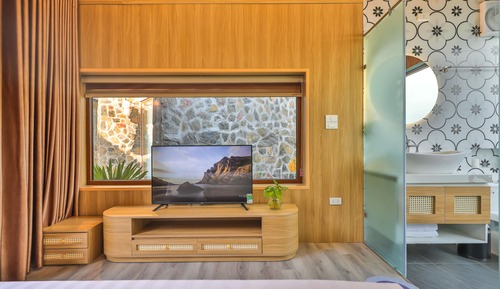 Bungalow Deluxe