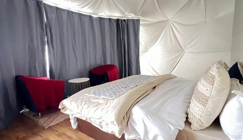 Exclusive Room