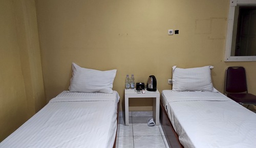 Habitación estándar con 2 camas individuales