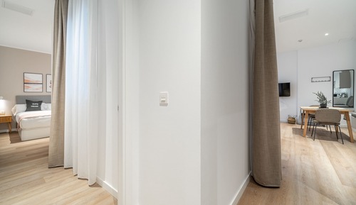 One-bedroom Apartment with patio