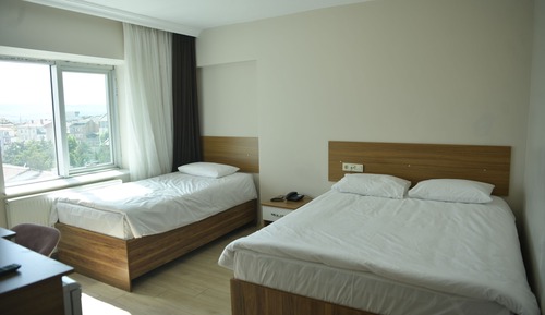 Habitación triple básica