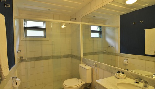 Habitación familiar, vistas al jardín