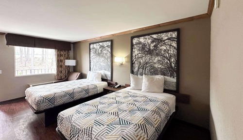 Habitación estándar, 2 camas dobles, fumadores, frigorífico y microondas