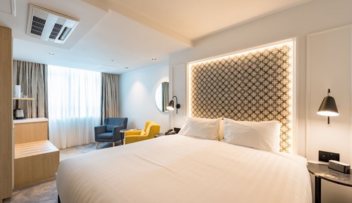 Estudio clásico, 1 cama de matrimonio grande