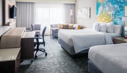 Habitación, varias camas, no fumadores (Mobility/Hearing Accessible, Tub)