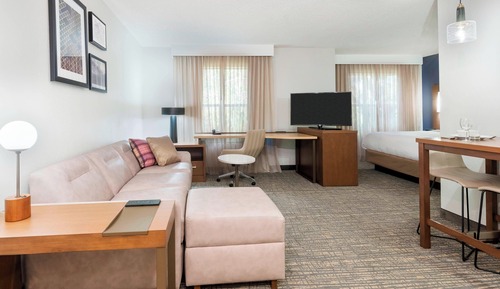 Estudio, 1 cama de matrimonio grande con sofá cama