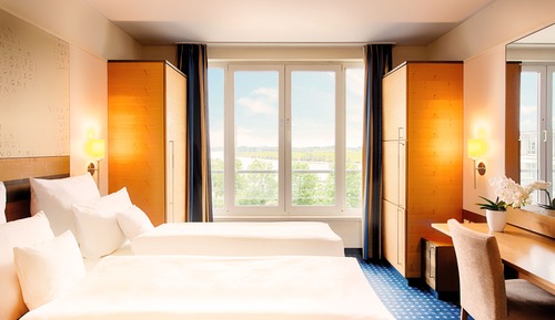 Suite superior, vistas al río