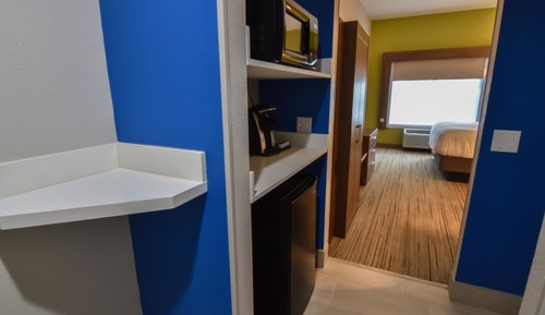 Habitación estándar, 1 cama de matrimonio grande (Communications, Accessible Tub)