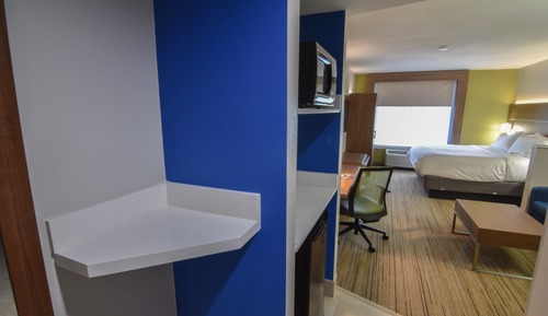 Suite, 1 cama de matrimonio grande, accesible para personas con discapacidad (Communications)