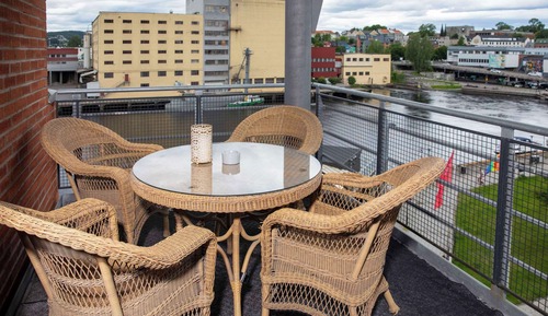 Suite, no fumadores, balcón