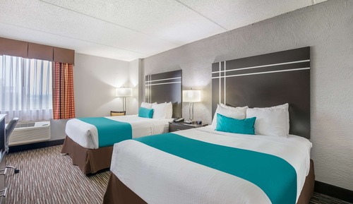 Habitación estándar, 2 camas de matrimonio, accesible para personas con discapacidad, bañera