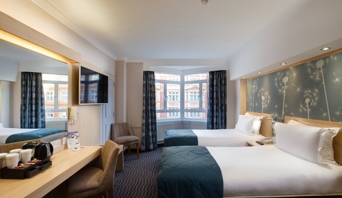 Habitación con 2 camas individuales