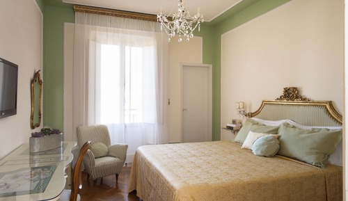 Habitación Confort con 1 cama doble o 2 individuales, vistas al jardín