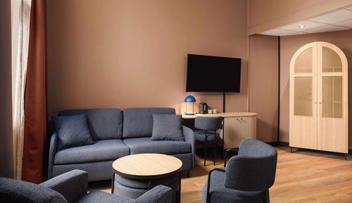 Habitación familiar (Four)