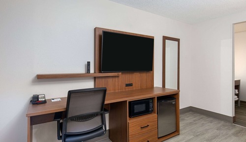 Habitación, 1 cama de matrimonio grande, accesible en silla de ruedas (Bathtub w/ Grab Bars)