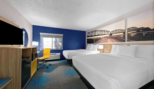 Habitación, 2 camas de matrimonio, no fumadores (Mobility, Tub w/ Grab Bars)