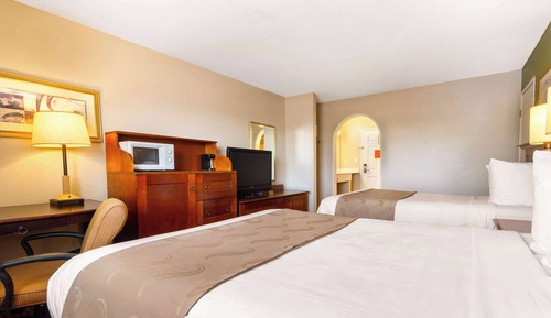 Habitación estándar, 2 camas de matrimonio, no fumadores